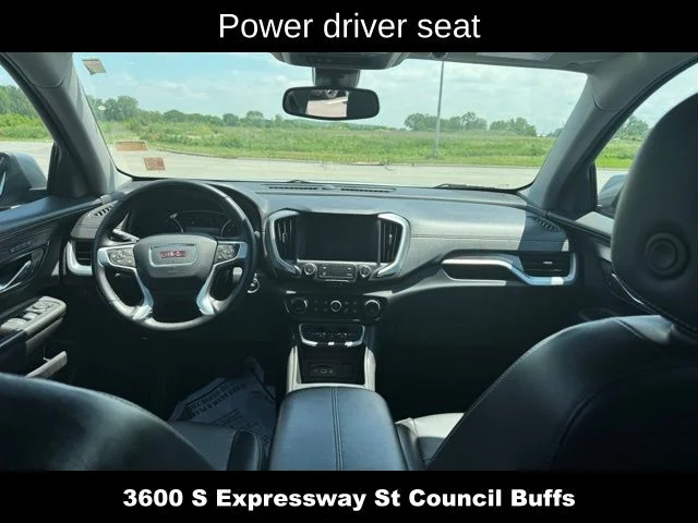 Used 2023 Silver GMC SLT image 17