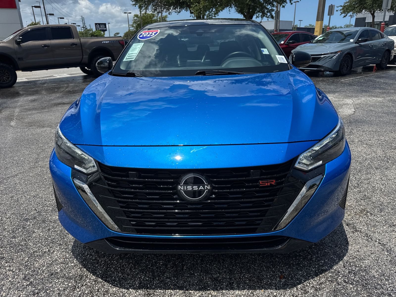 Used 2025 Electric Blue Metallic Nissan SR image 5