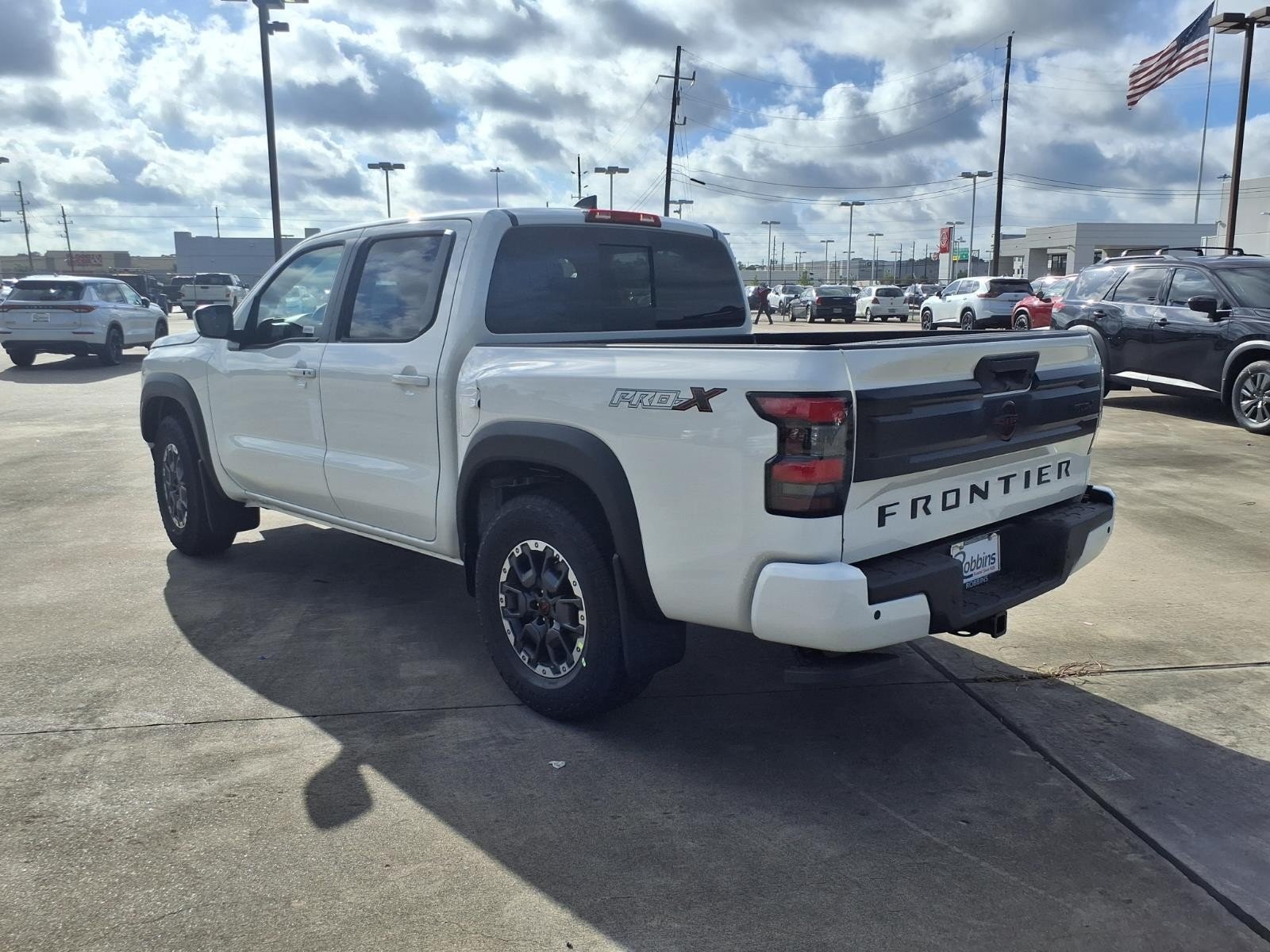 2026 Nissan Frontier Crew Cab PRO-X® White at Robbins Nissan
