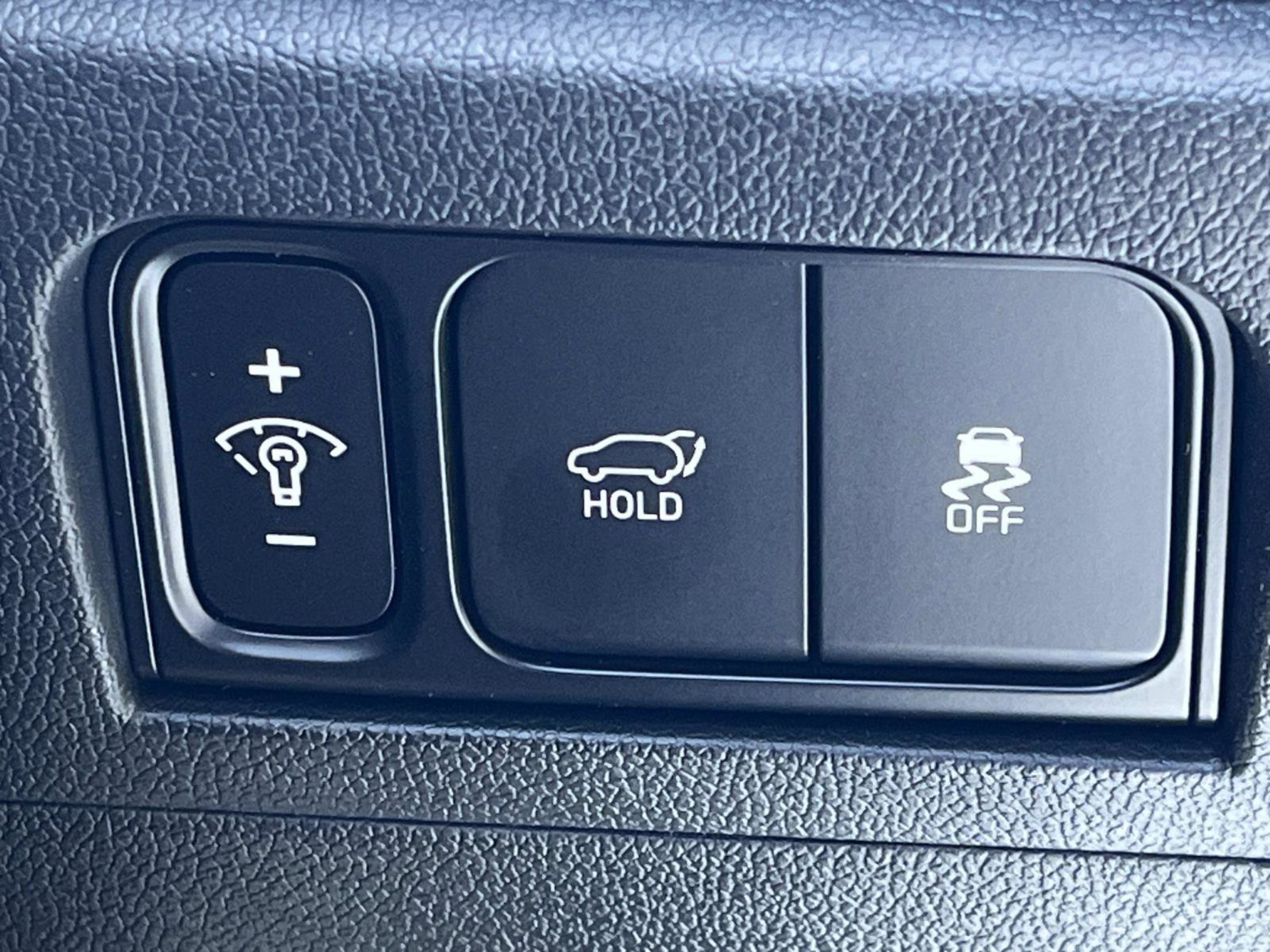 2025 Kia Sorento SX - Photo 28