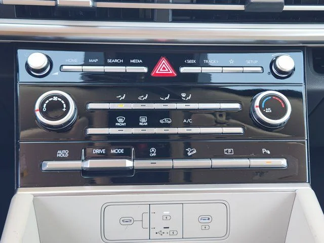 2026 Hyundai Santa Fe SE - Photo 13