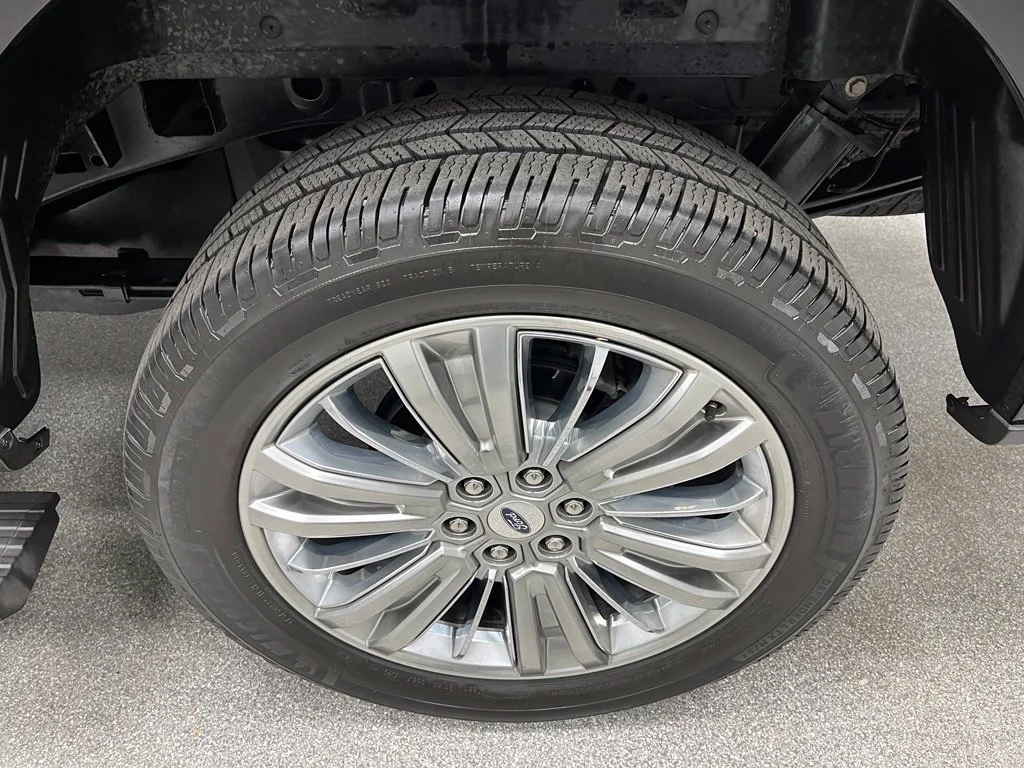 Used 2024 Black Ford Platinum image 16