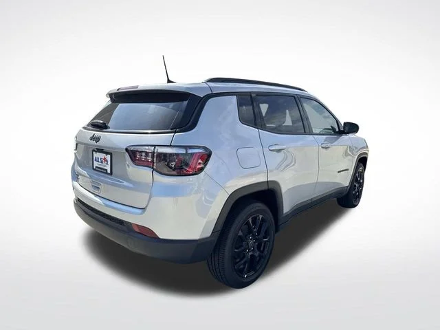 New 2026 Silver Jeep Latitude image 8