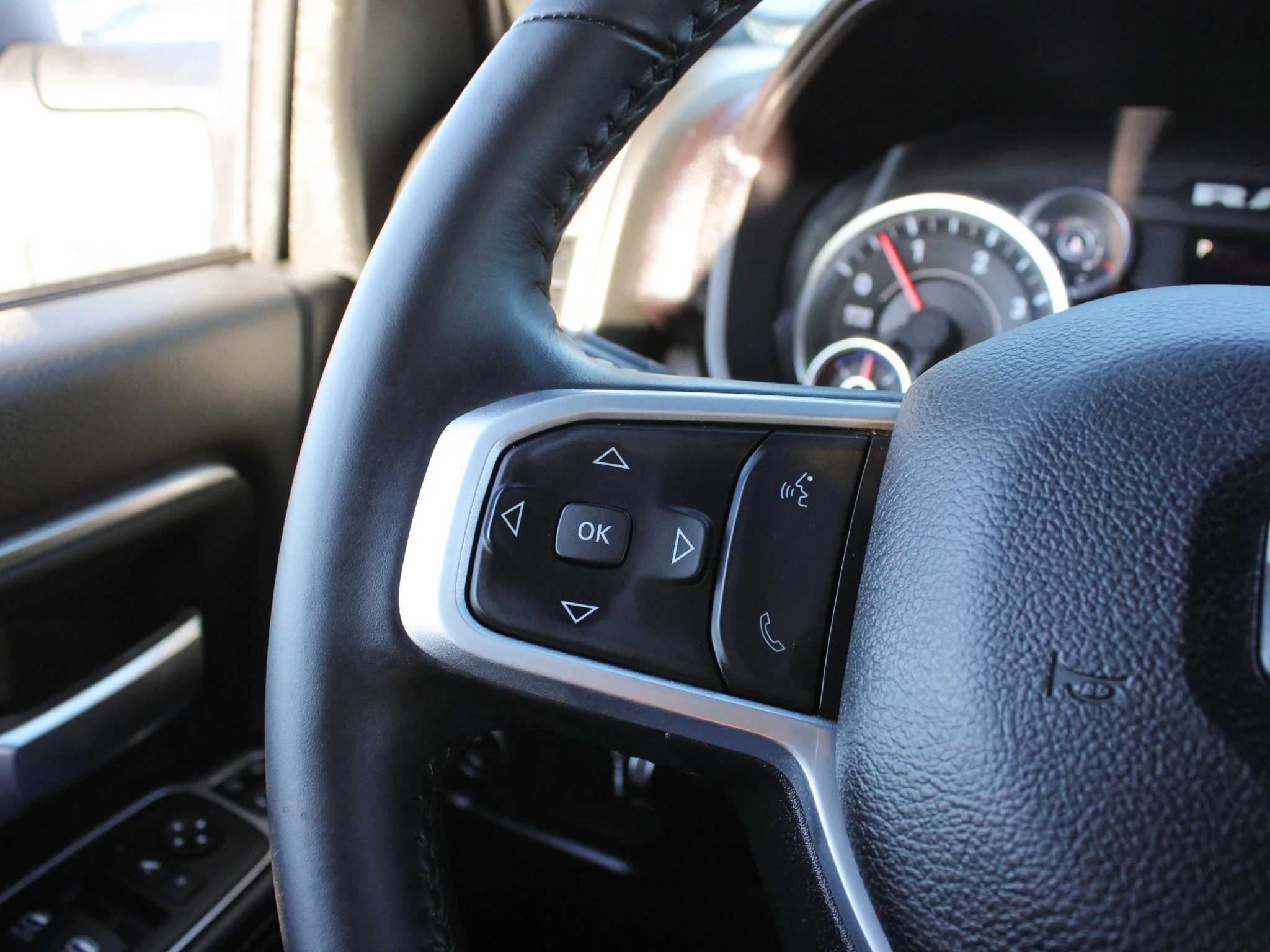Certified Used 2024 Grey RAM Big Horn * No Accidents | Cummins Diesel | Night Edition | Apple CarPlay | Tonneau Cover | Alpine image 19