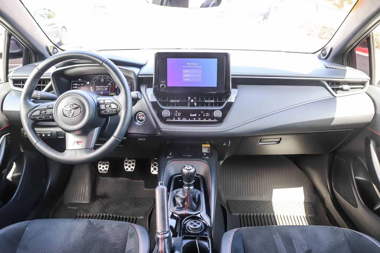 Certified Used 2025 Ice Toyota Premium Plus image 15