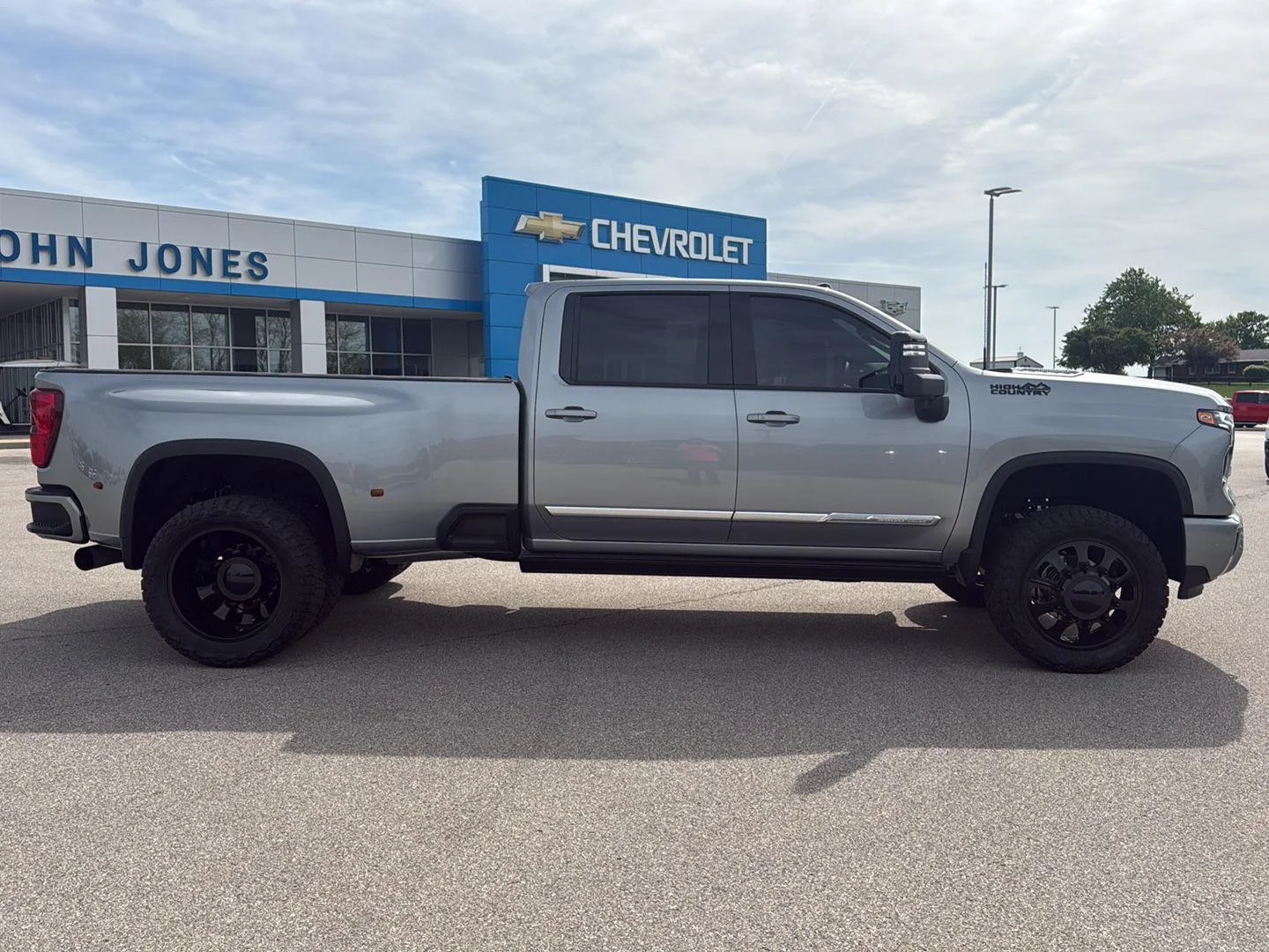 Used 2026 Sterling Gray Metallic Chevrolet High Country image 10
