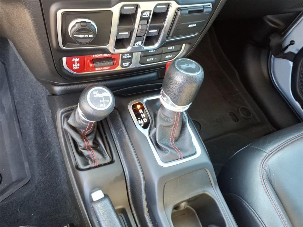 Used 2023 Silver Zynith Clearcoat Jeep Rubicon image 22