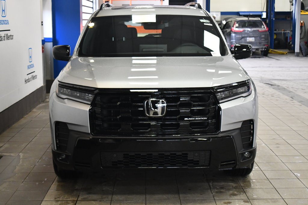 New 2026 Solar Silver Metallic Honda Black Edition image 2