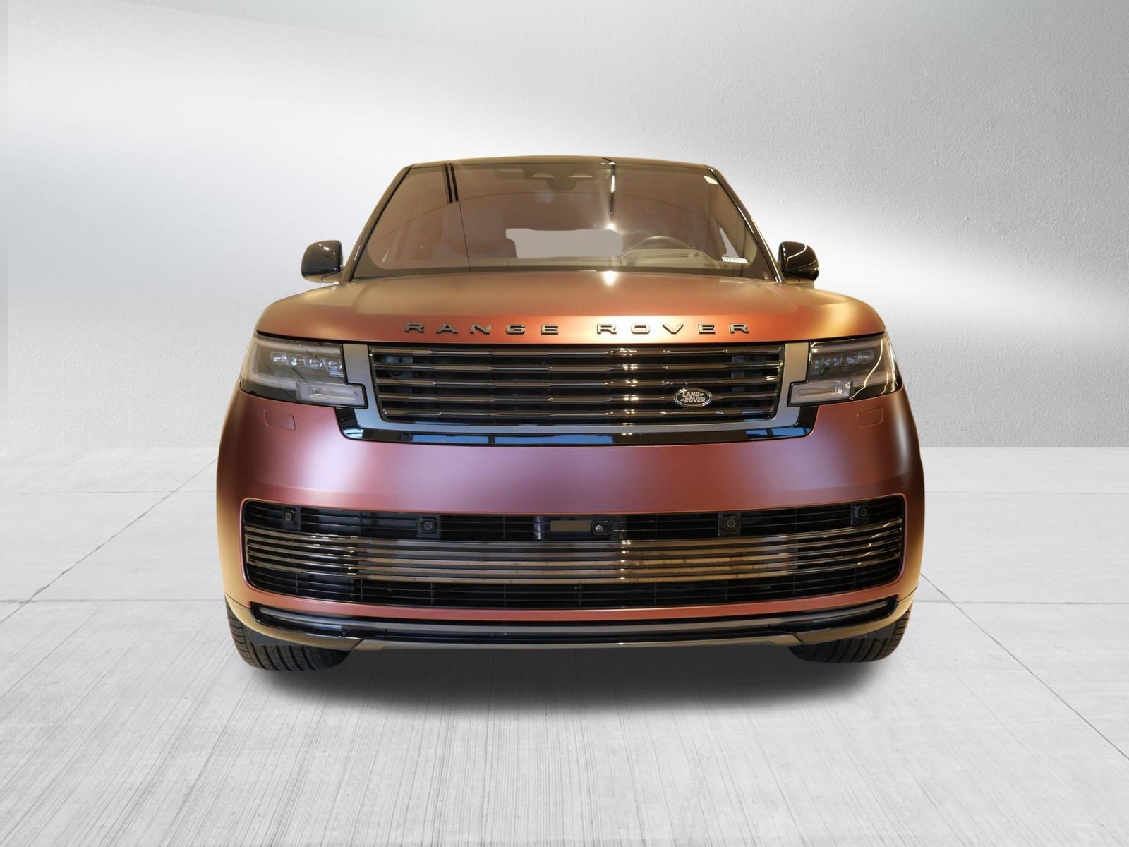 Used 2023 Sunrise Copper SV Bespoke Ultra Met Satin Land Rover SV image 7