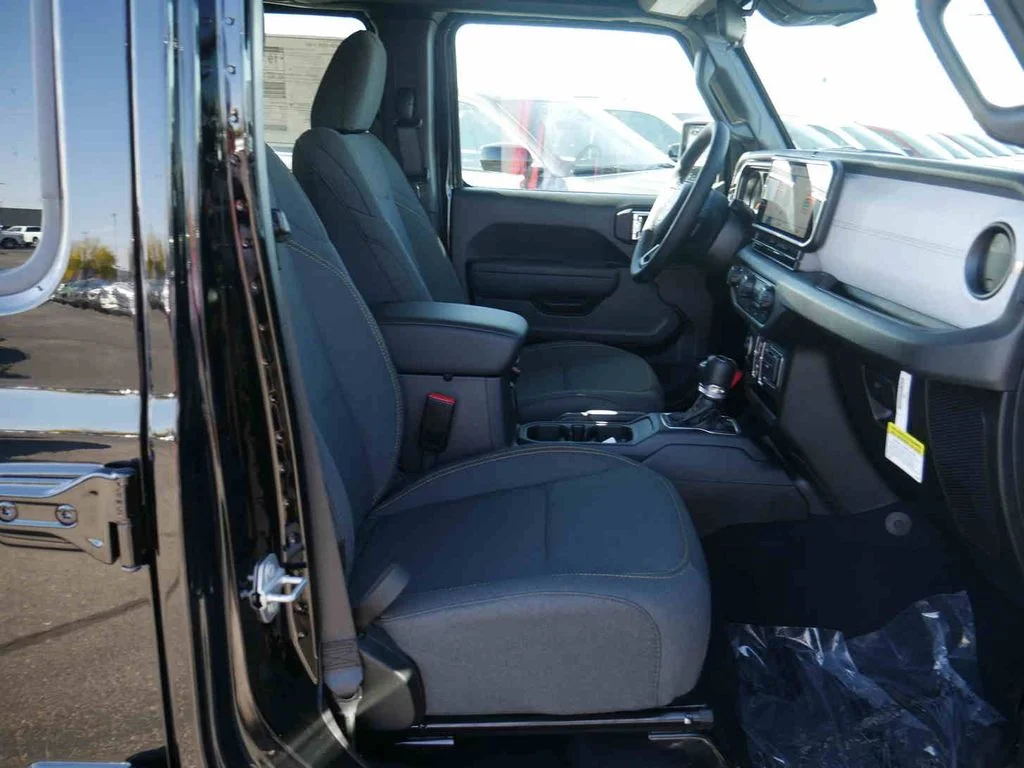 2025 Jeep Gladiator Sport S - Photo 26
