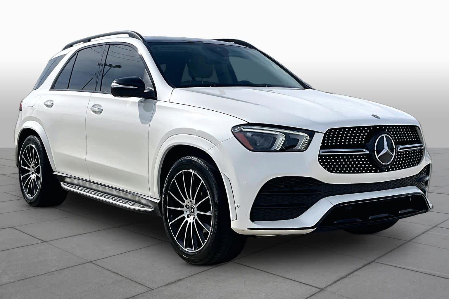 Used 2022 MANUFAKTUR Diamond White Bright Mercedes-Benz GLE 350 image 3