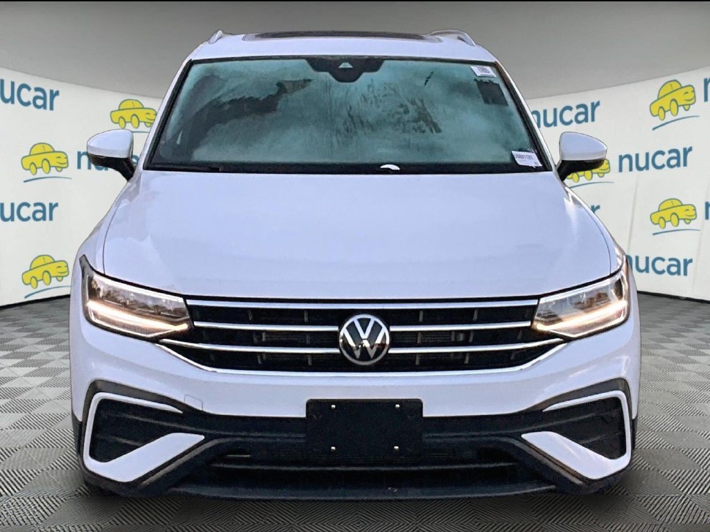 Used 2024 White Volkswagen 2.0T SE image 2