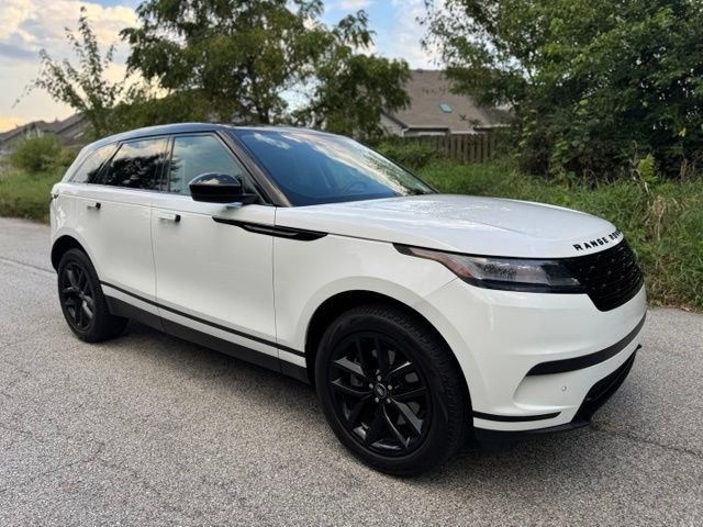 Used 2024 Fuji White Land Rover S image 4
