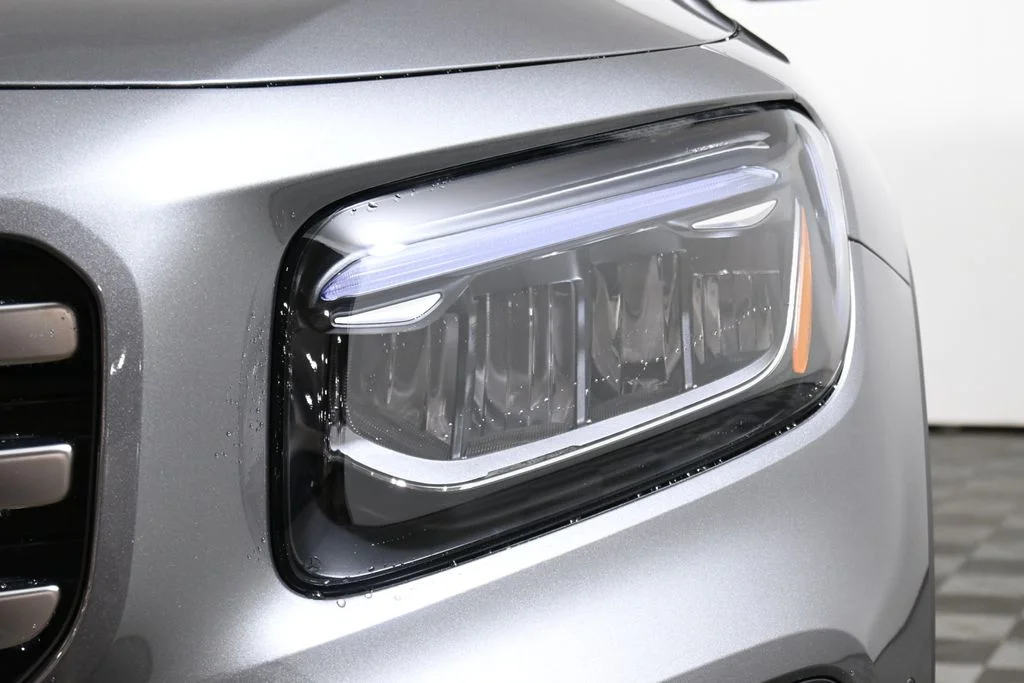 Used 2026 Gray Mercedes-Benz GLB 250 image 23