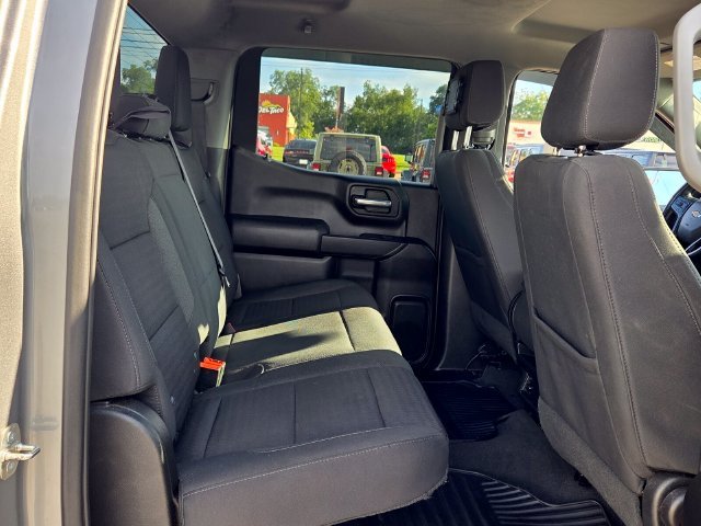 Used 2023 Gray Chevrolet Custom image 17