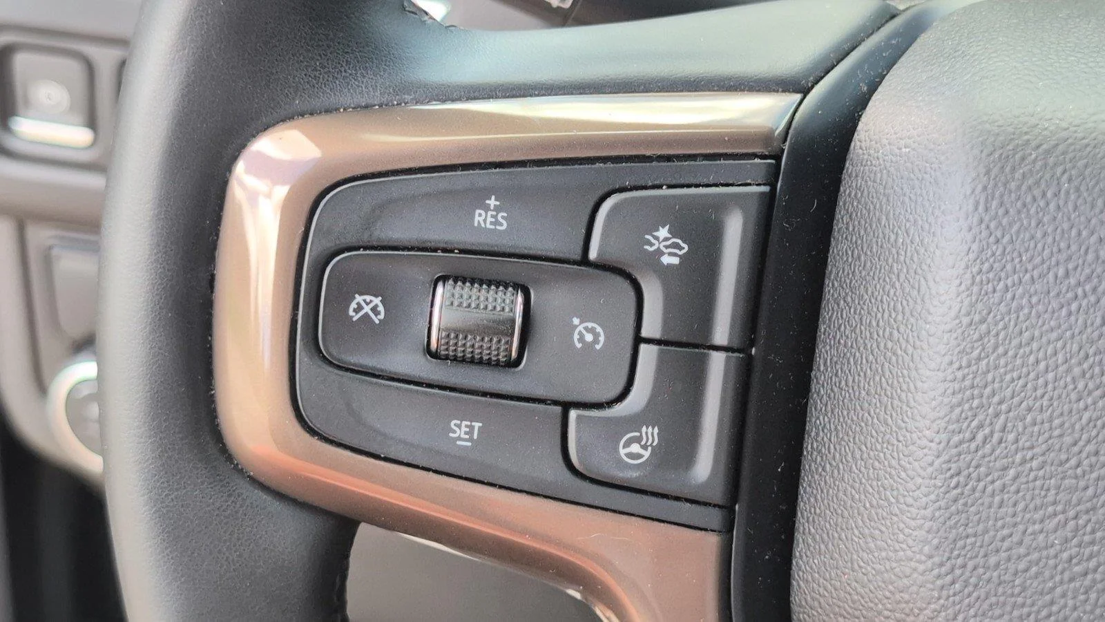Used 2023 Dark Ash Metallic Chevrolet High Country image 31