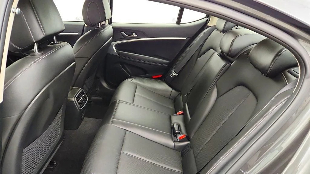 Used 2023 Makalu Gray Genesis 2.0T AWD image 21