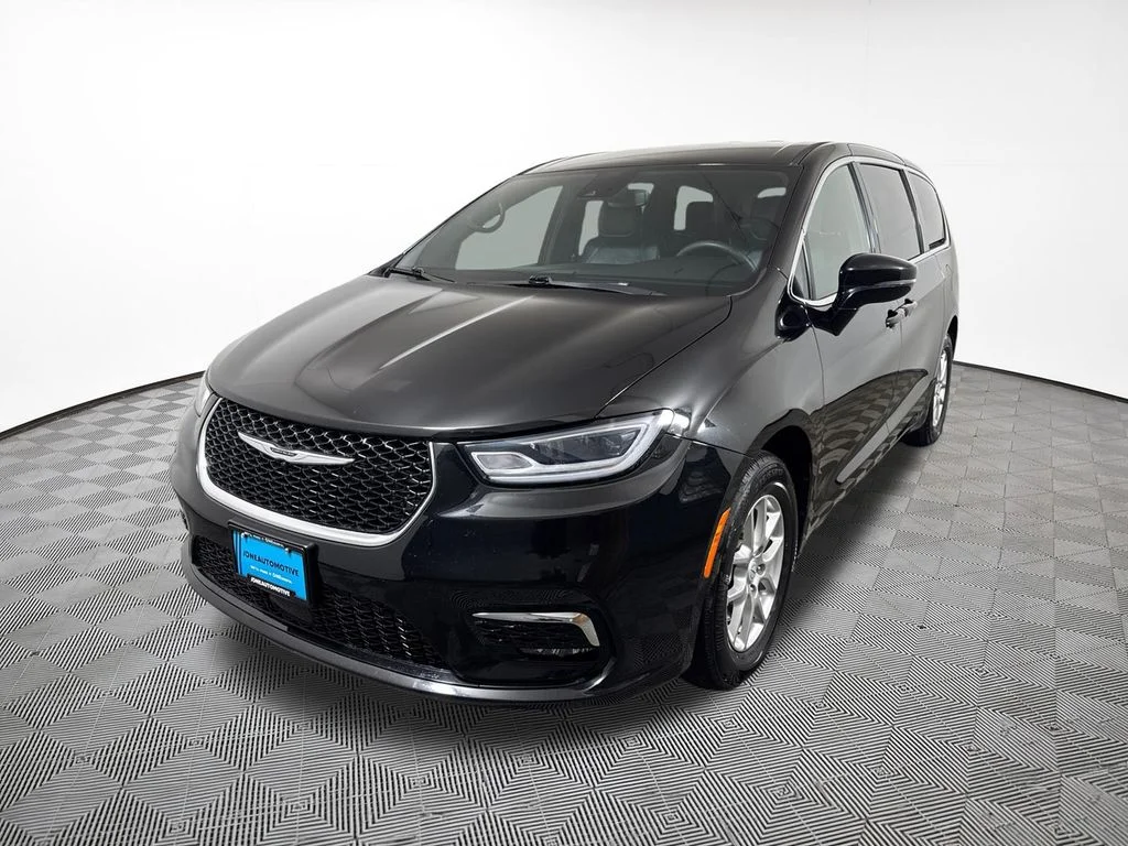 2025 Chrysler Pacifica