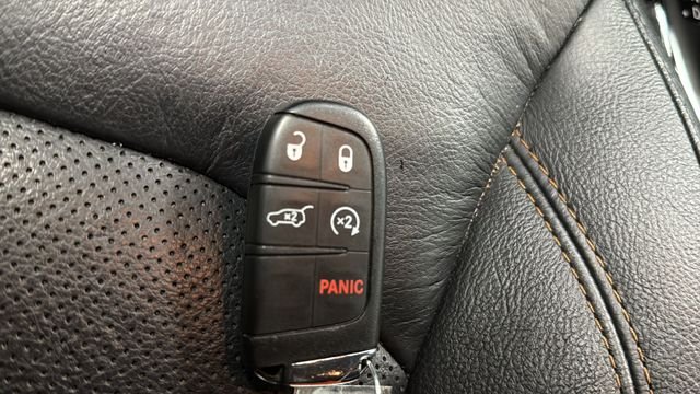 Used 2018 White Clearcoat Jeep Limited image 19
