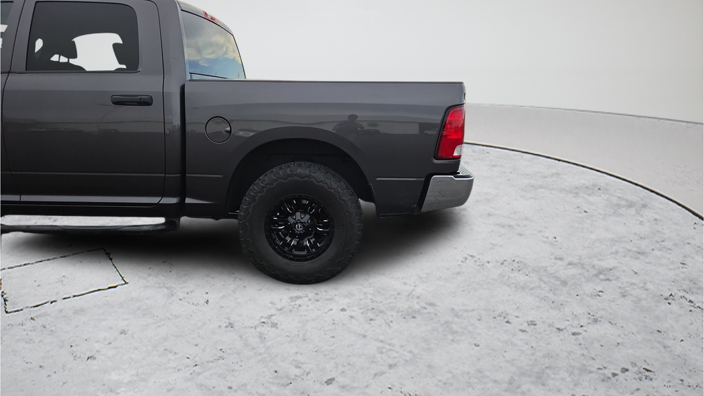 Used 2014 Gray Ram Tradesman image 26
