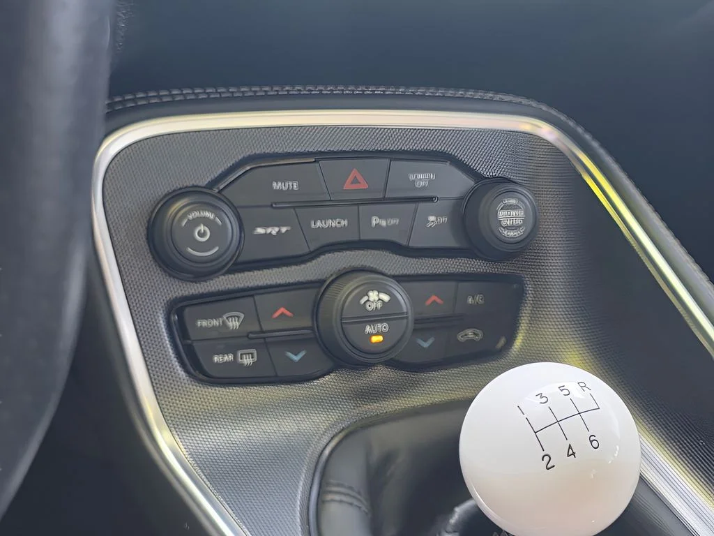 Used 2018 White Knuckle Clearcoat Dodge SRT 392 image 22
