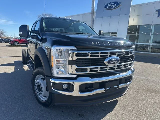 New 2026 Agate Black Metallic Ford F-550® XL image 5