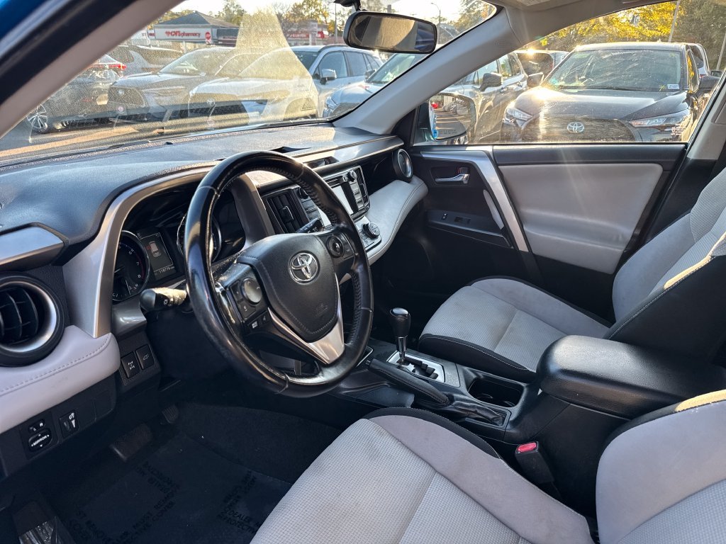 Used 2016 Blue Toyota XLE image 15