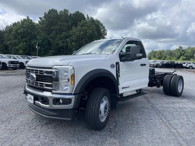 New 2025 Oxford White Ford F-600® XL image 23
