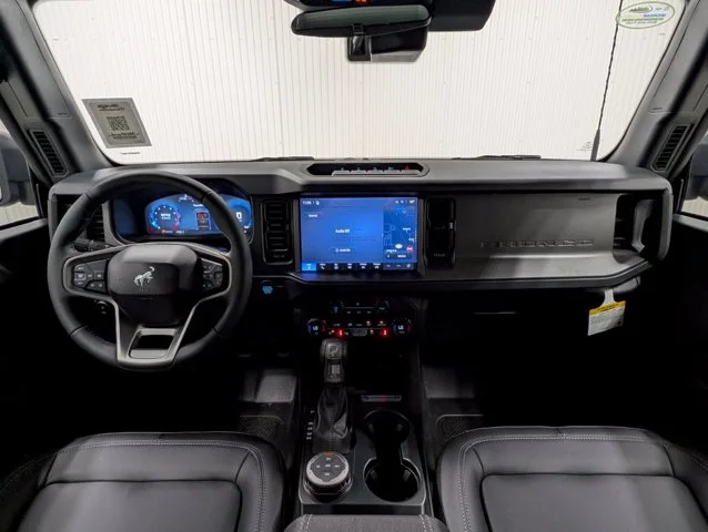 New 2026 Shadow Black Ford Badlands image 32
