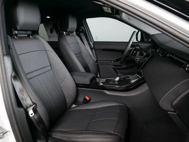 New 2026 Fuji White Land Rover S image 3