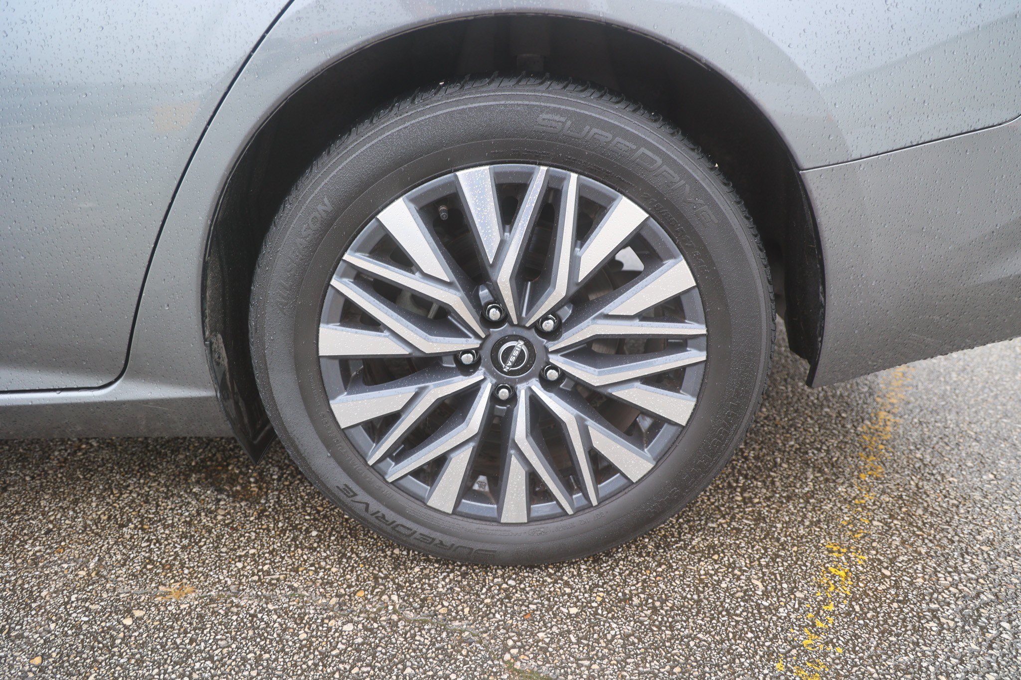 Used 2023 Gun Metallic Nissan 2.5 SV image 13