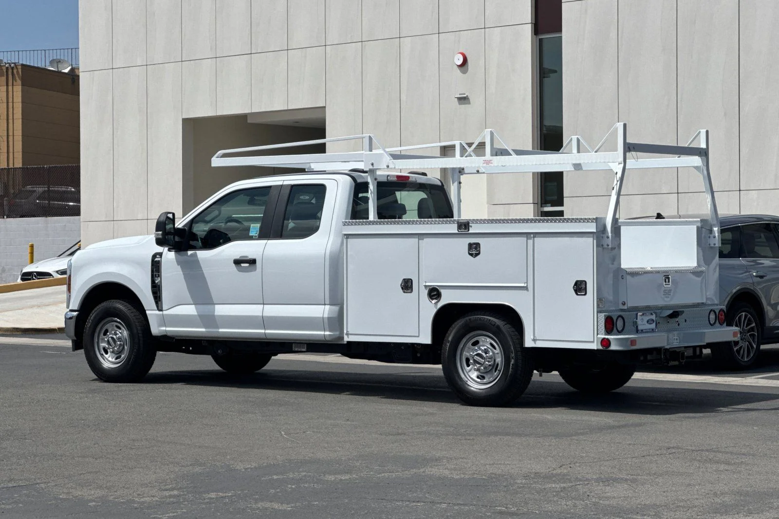 New 2026 White Ford XL image 5