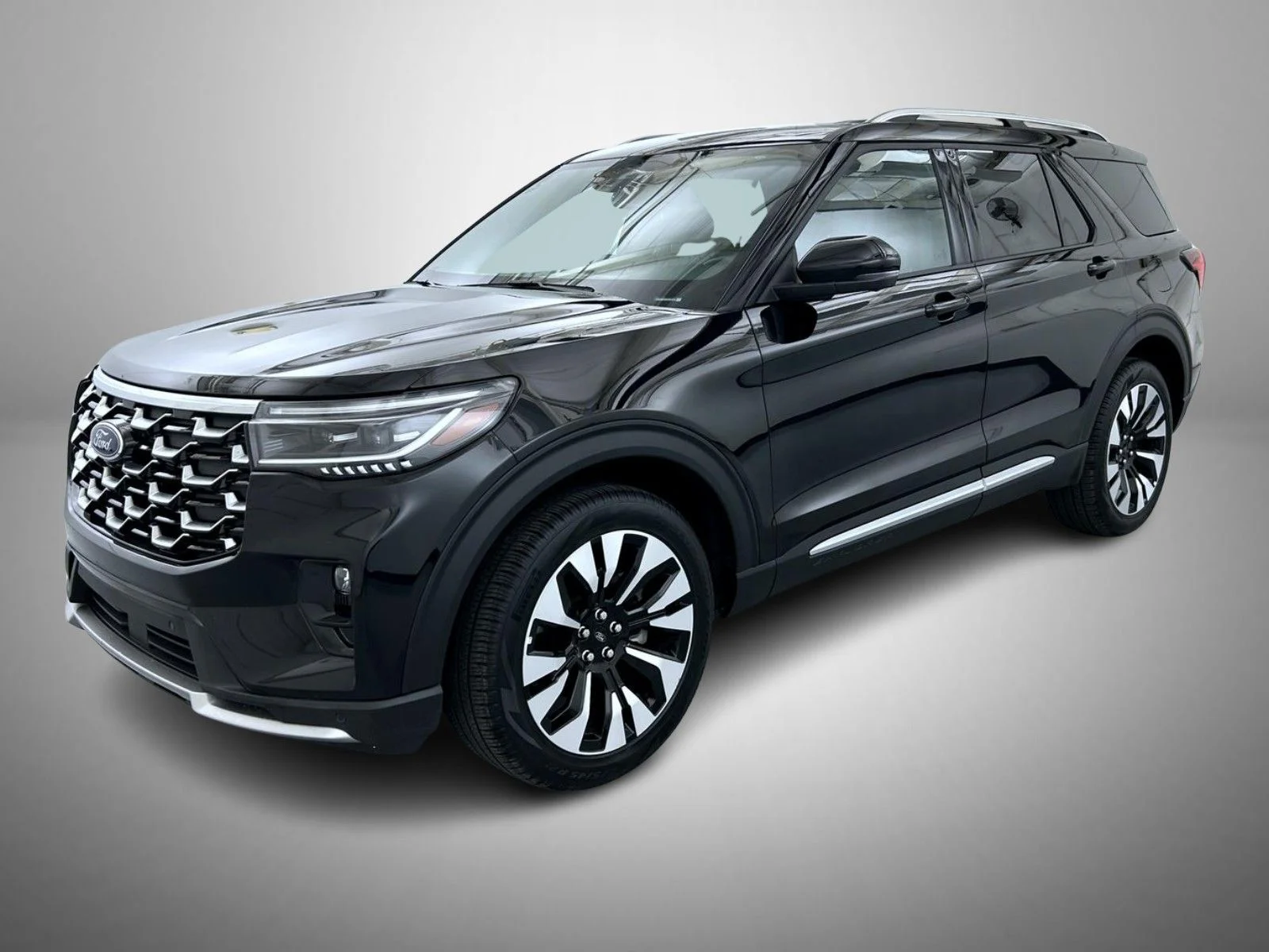 2025 Ford Explorer Platinum 4WD (PL535)'s photo