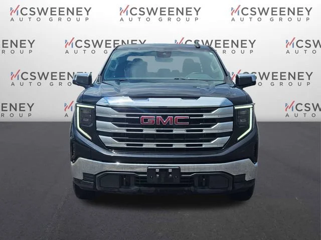 Used 2022 Onyx Black GMC SLE image 8