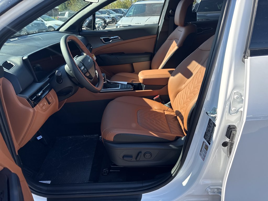 New 2027 White Kia X-Line image 13