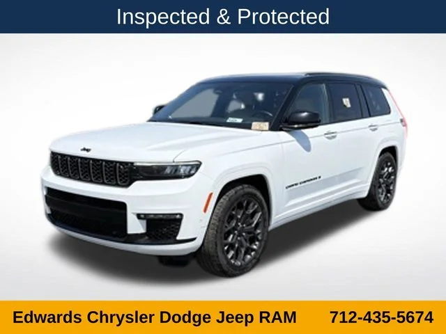 Used 2025 White Jeep Summit image 3