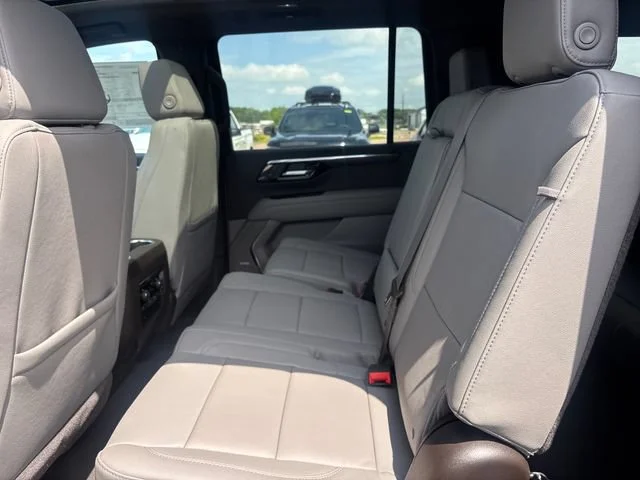 New 2026 Black Chevrolet Z71 image 27