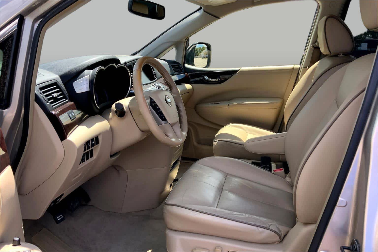 Used 2013 Titanium Beige Nissan LE image 8