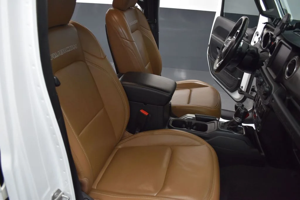 Used 2021 White Jeep Unlimited Rubicon image 28