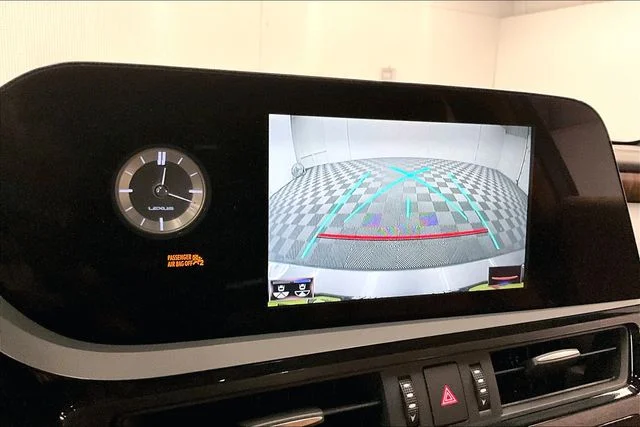 Used 2022 Iridium Lexus 350 image 29