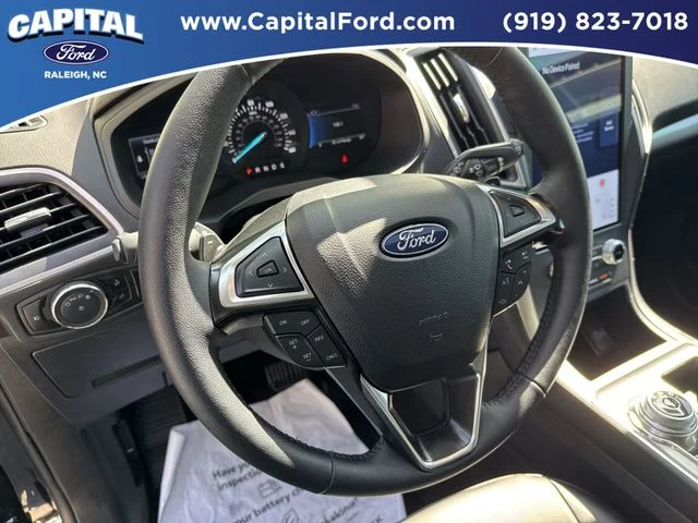 Used 2024 Black Ford SEL image 25