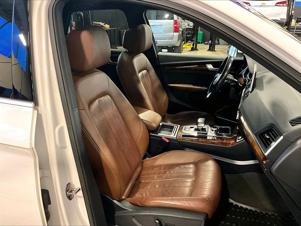 Used 2018 White Audi 2.0T Premium Plus image 11