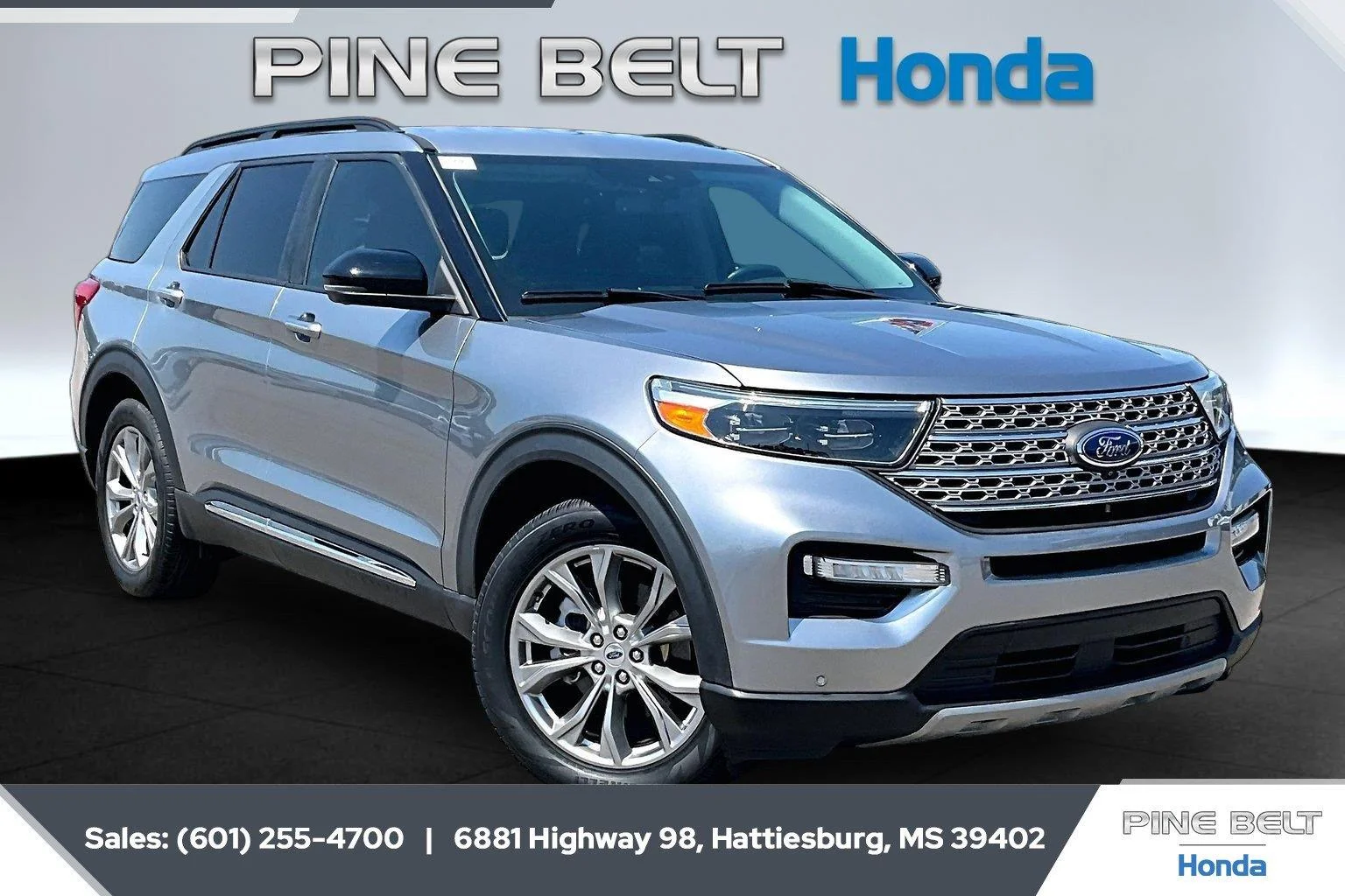 Used 2023 Iconic Silver Ford Limited image 1