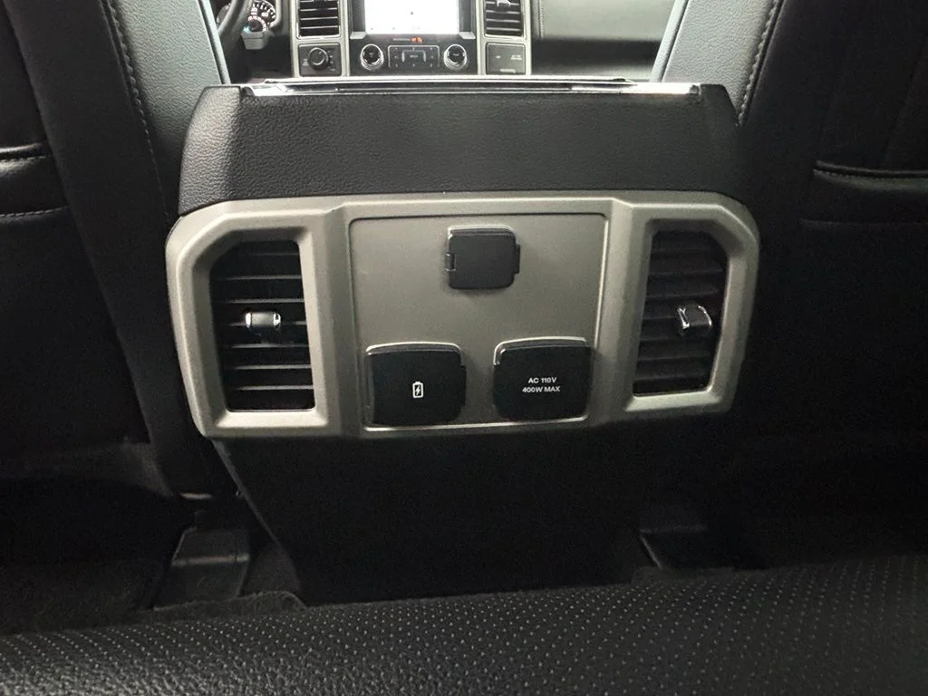 Used 2018 Gray Ford Lariat image 40