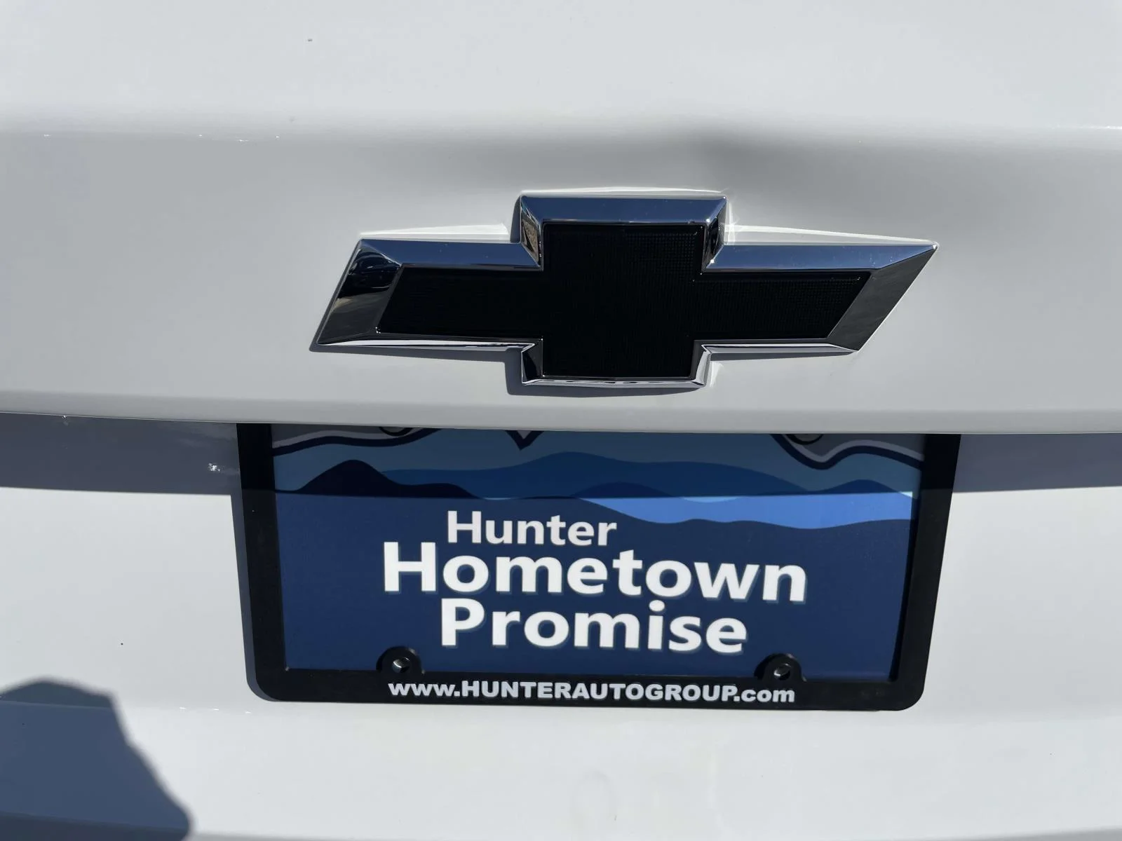 New 2026 Summit White Chevrolet LT image 10