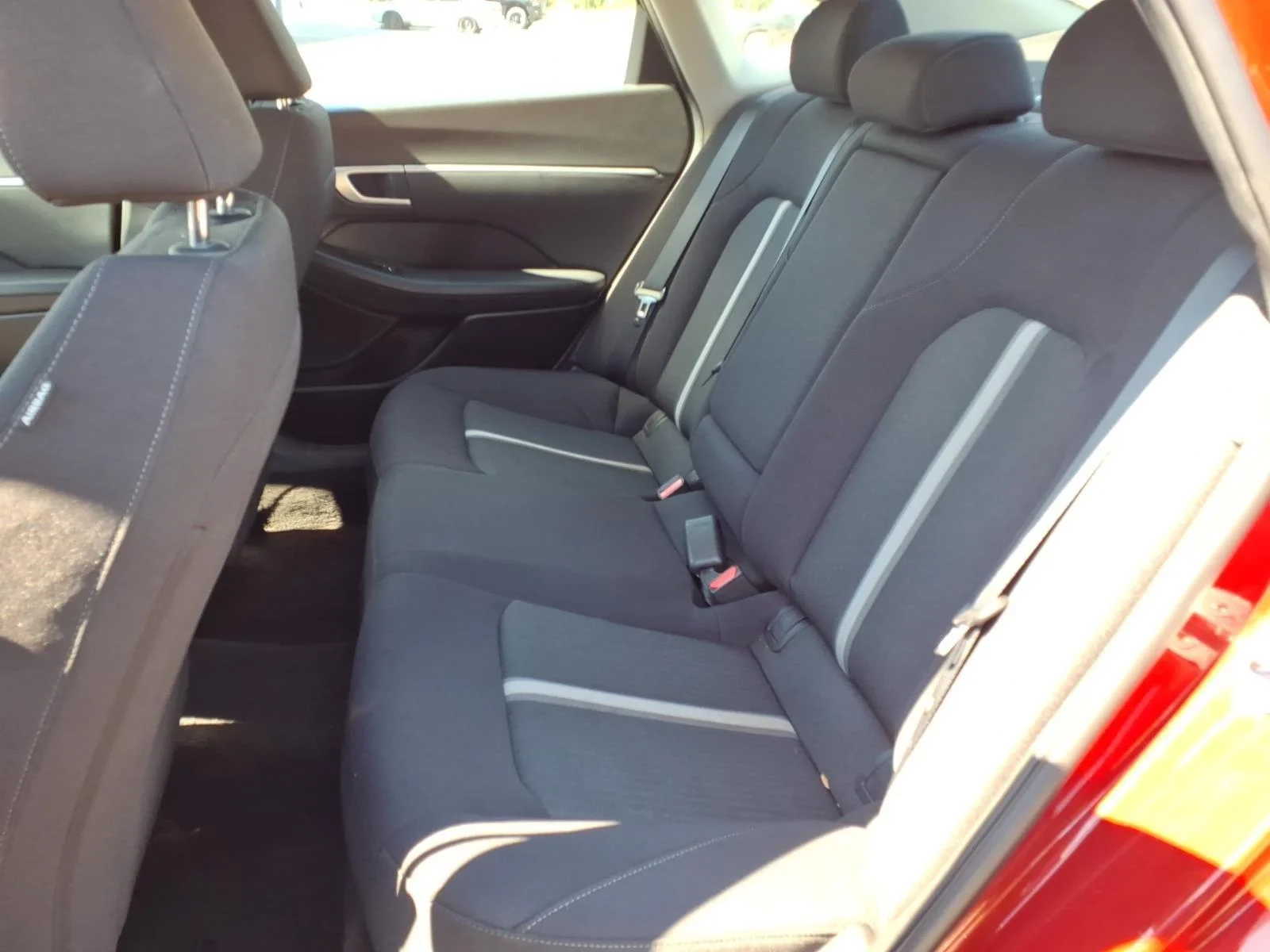 Used 2025 Ultimate red Hyundai SEL image 19