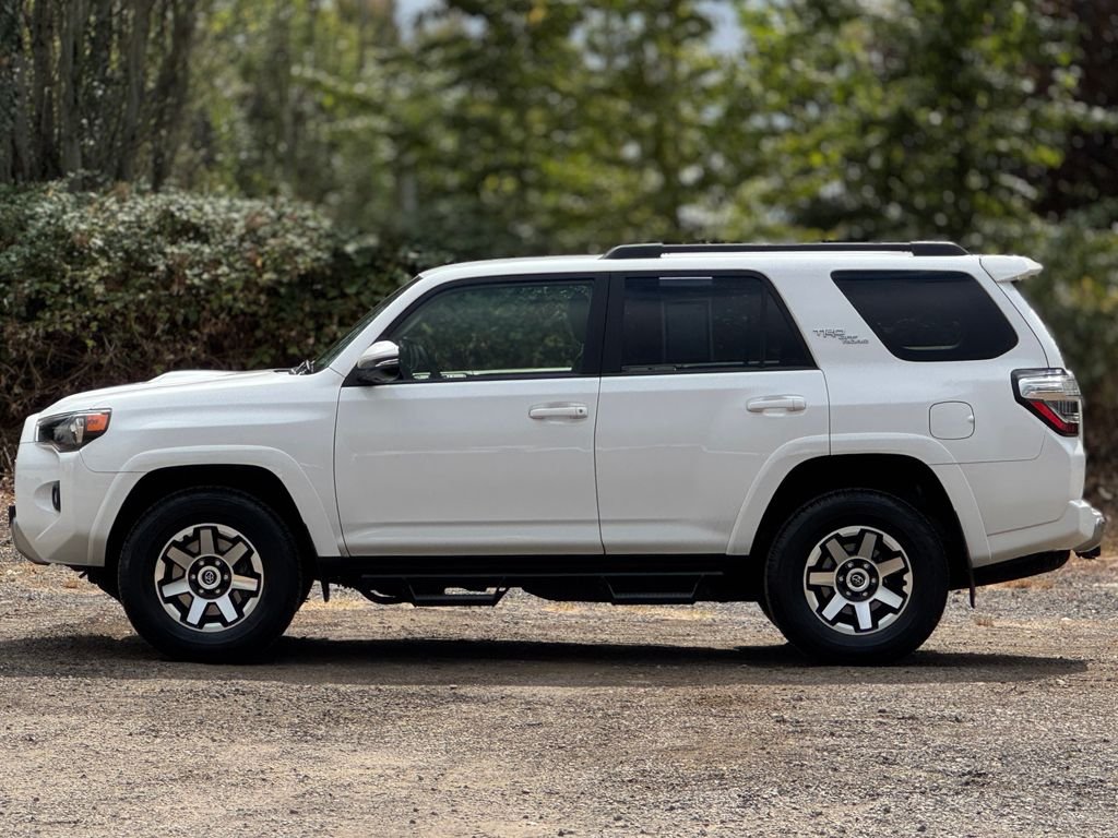 Used 2024 Ice Toyota TRD Off-Road Premium image 3
