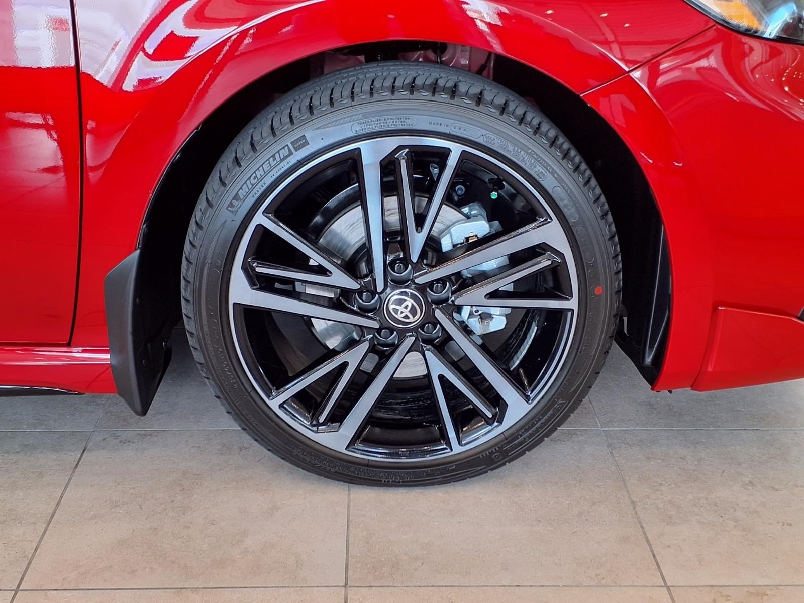 New 2026 Supersonic Red with Midnight Black Metallic roof Toyota XSE image 7