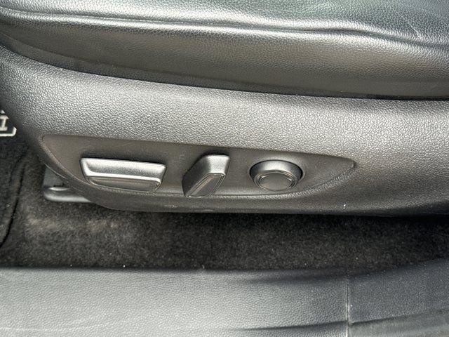 2024 Toyota Highlander XLE - Photo 18