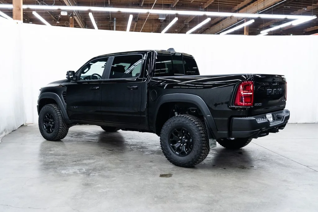 New 2026 Diamond Black Crystal Pearl-Coat Exterior Paint RAM RHO image 4